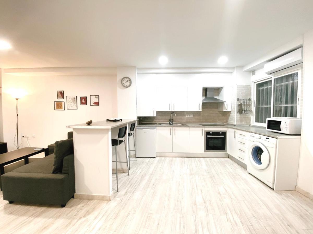Gmc Turistics - Great Apartment For Groups & Families Málaga Eksteriør billede