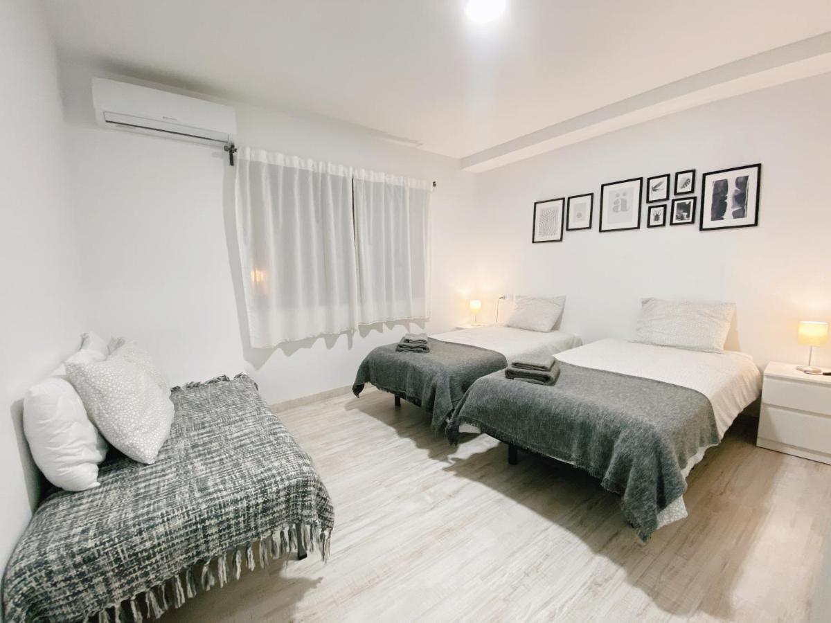 Gmc Turistics - Great Apartment For Groups & Families Málaga Eksteriør billede