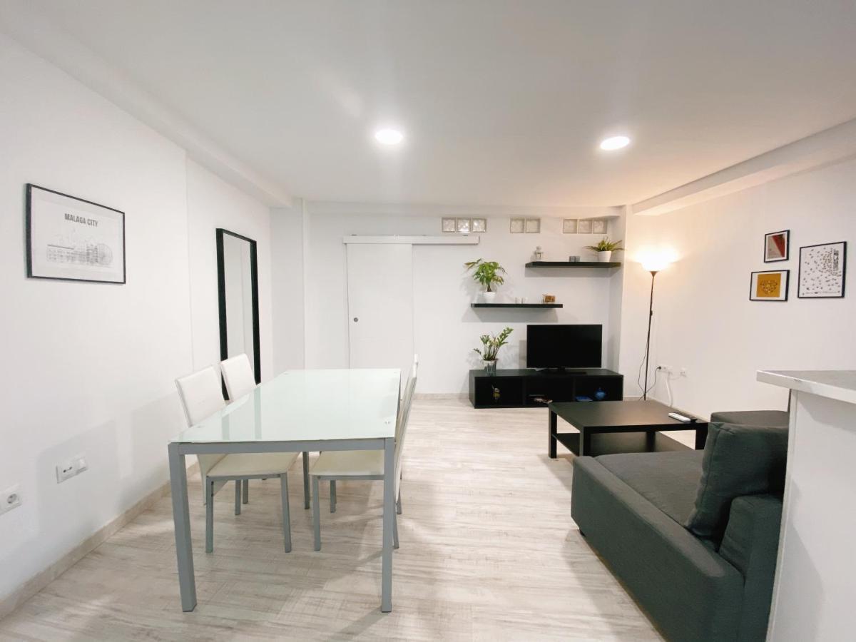 Gmc Turistics - Great Apartment For Groups & Families Málaga Eksteriør billede