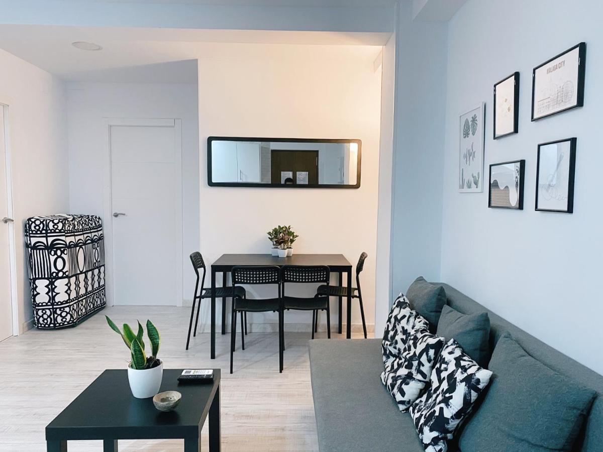 Gmc Turistics - Great Apartment For Groups & Families Málaga Eksteriør billede
