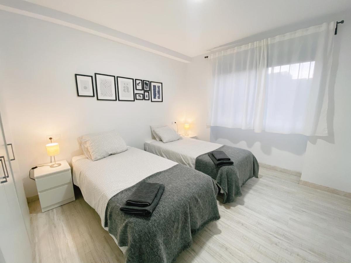 Gmc Turistics - Great Apartment For Groups & Families Málaga Eksteriør billede